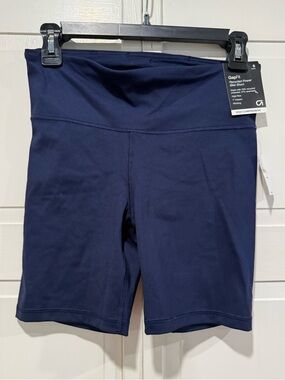 GAP bike short NWT size small petite